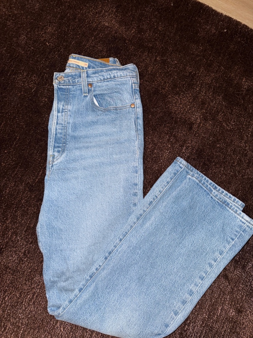 Levi’s Ribcage Straight Jean
